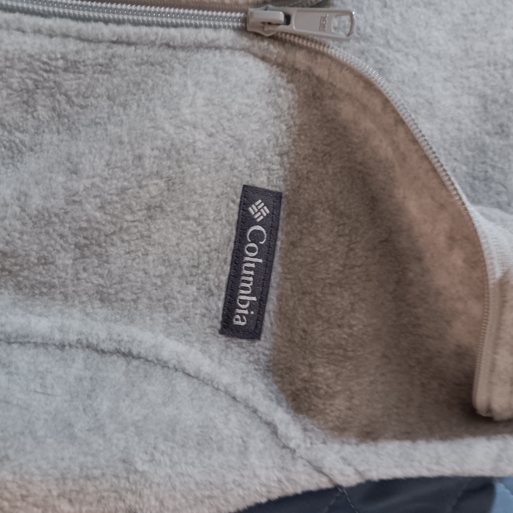Columbia Gray Fleece Women's Vest - Picture 3 of 5